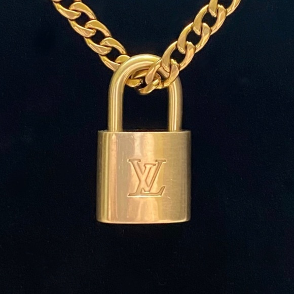 Louis Vuitton Lock & Gold Chain - Picture 2 of 4